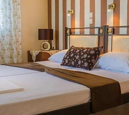Luxury Villas Alexandra